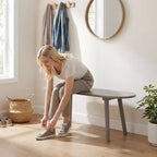 Banc de salle à manger Costway 43'' en bois massif de style ferme, lot de 2 avec pieds en bois d'hévéa pour la cuisine