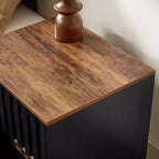 Lot de 2 tables de chevet modernes du milieu du siècle avec portes à lattes grillagées, tables de chevet avec pieds en métal pour chambre à coucher, tables de chevet d'appoint-Panipeachy
