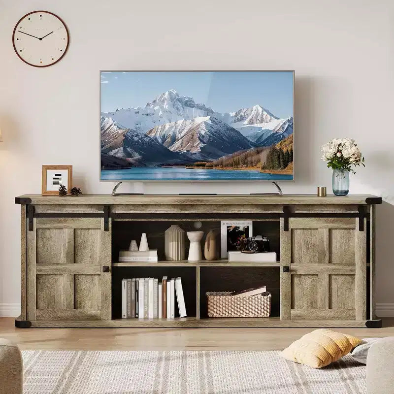Meuble TV de ferme GustoWave 70 pour téléviseurs de 70 à 80 pouces, meuble de divertissement rustique avec portes coulissantes de grange, armoires de rangement