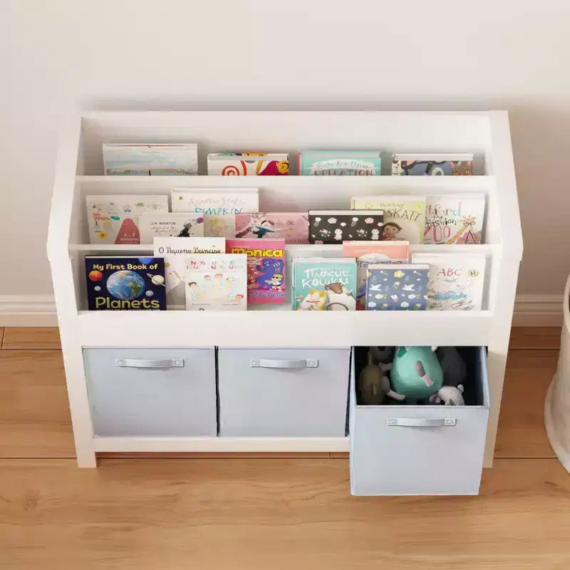 Étagère à livres pour enfants avec 3 niveaux de présentation frontale et 3 bacs en tissu, bibliothèque pour tout-petits et organisateur de rangement de jouets pour salle de jeux, blanche