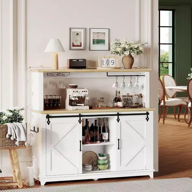 Meuble Bar-Café 55" avec lumières LED et prise de courant, porte de grange, support à verres à vin et rangement pour salle à manger