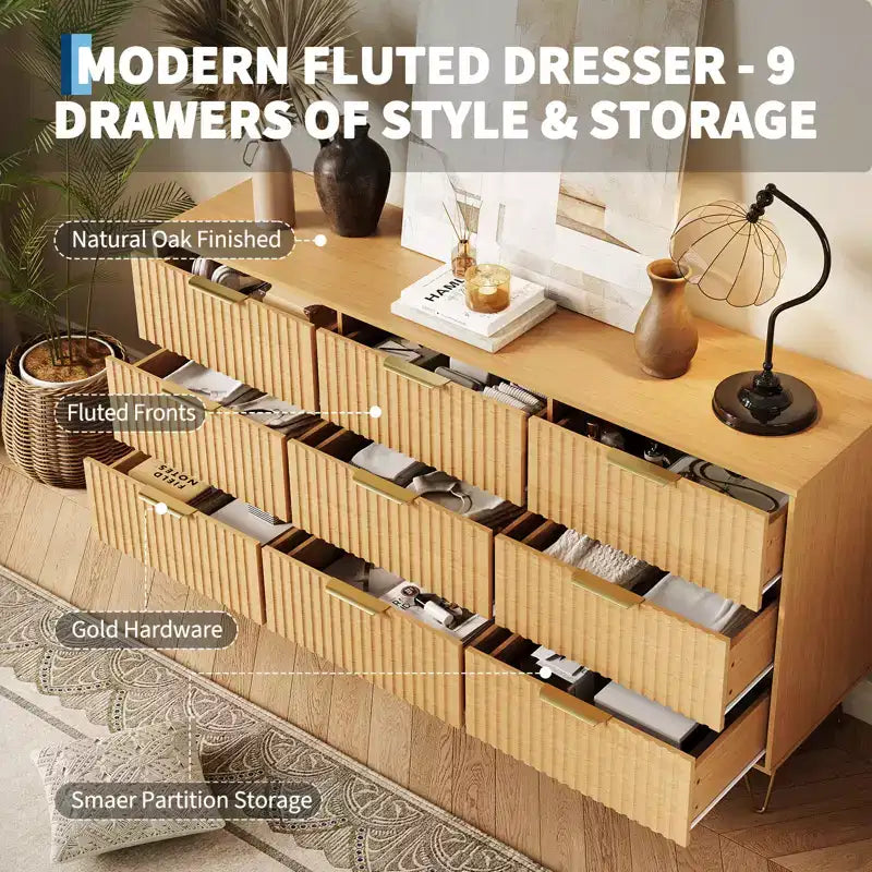 Commode cannelée à 9 tiroirs, coffre de tiroirs moderne de 160 cm de large en bois avec poignée en métal, grand organiseur de rangement pour vêtements pour salon
