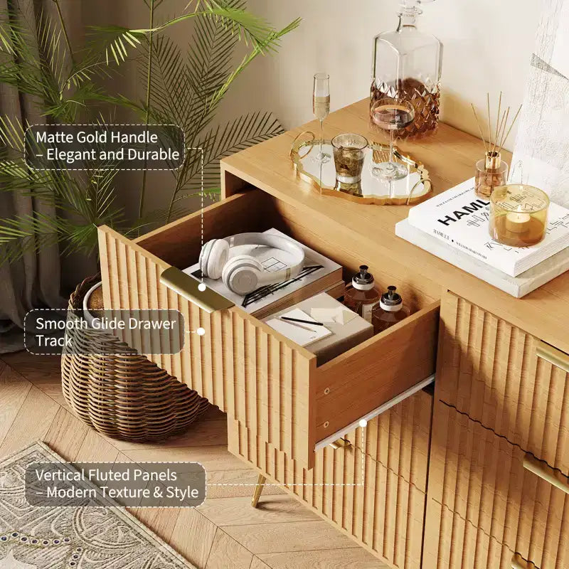 Commode cannelée à 9 tiroirs, coffre de tiroirs moderne de 160 cm de large en bois avec poignée en métal, grand organiseur de rangement pour vêtements pour salon