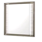 Miroir encadré HomeRoots 38, blanc et argent, en bois, avec éclairage, à monter sur commode