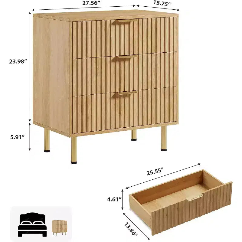 Commode moderne cannelée à 3 tiroirs. Tiroirs profonds et plateau large. Organiseur en bois polyvalent pour chambre, salon ou couloir.