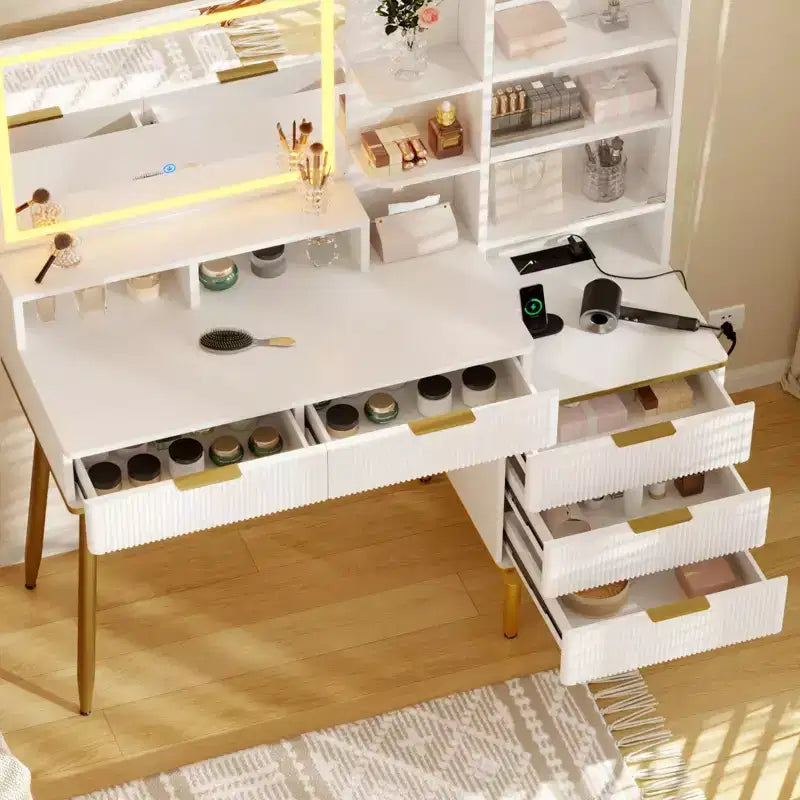 Coiffeuse cannelée COZONY avec miroir, coiffeuse avec 5 tiroirs et étagères, table de maquillage moderne pour chambre à coucher