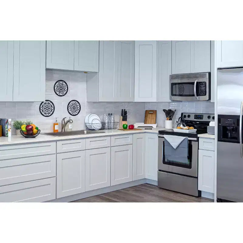 Meuble bas de cuisine CASAINC 27 L x 42 H x 12 P Shaker, cadre en bois massif, peinture à base d'eau à faible teneur en COV, fermeture douce, RTA, gris tourterelle