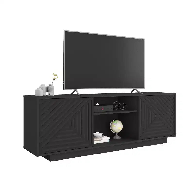 Meuble TV moderne d'inspiration médiévale JVNOXK avec deux étagères ouvertes. Portes à motifs et lignes épurées. Convient aux téléviseurs jusqu'à 70 pouces. Noir