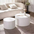 Ensemble de 2 tables basses gigognes rondes avec motifs en relief faits à la main pour salon