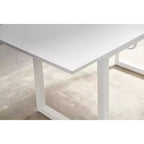 Table à manger carrée extensible avec pied en métal et plateau en MDF, design moderne et compact pour cuisine ou salon