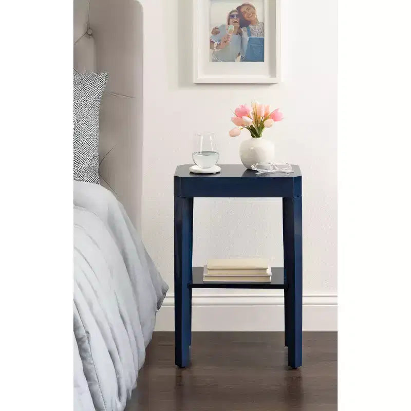 Table d'appoint en bois Talcott de Kate et Laurel, 16x10x25, bleu marine