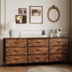 Meuble TV large de 160 cm avec 9 tiroirs en tissu, console média et organiseur de rangement avec cadre en métal et plateau en bois, 68 cm de profondeur pour salon et chambre