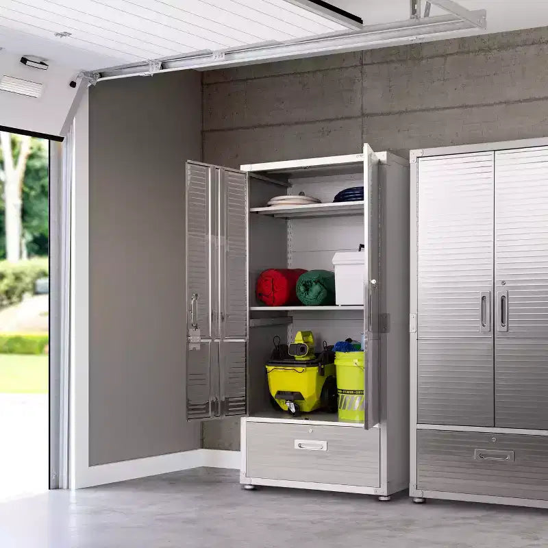 Armoire de rangement Seville Classics UltraHD avec tiroir inférieur, 36 L x 24 P x 72 H