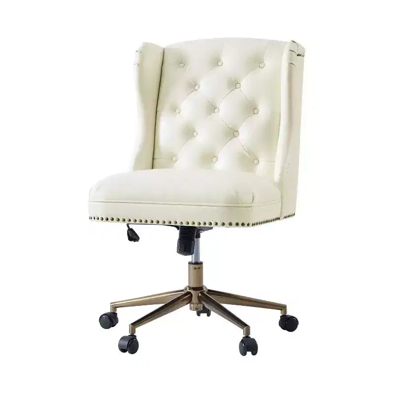 Chaise de bureau Hazel traditionnelle en similicuir avec accoudoirs et dossier à oreilles, capitonnée | ARTFUL LIVING DESIGNS-CAMEL