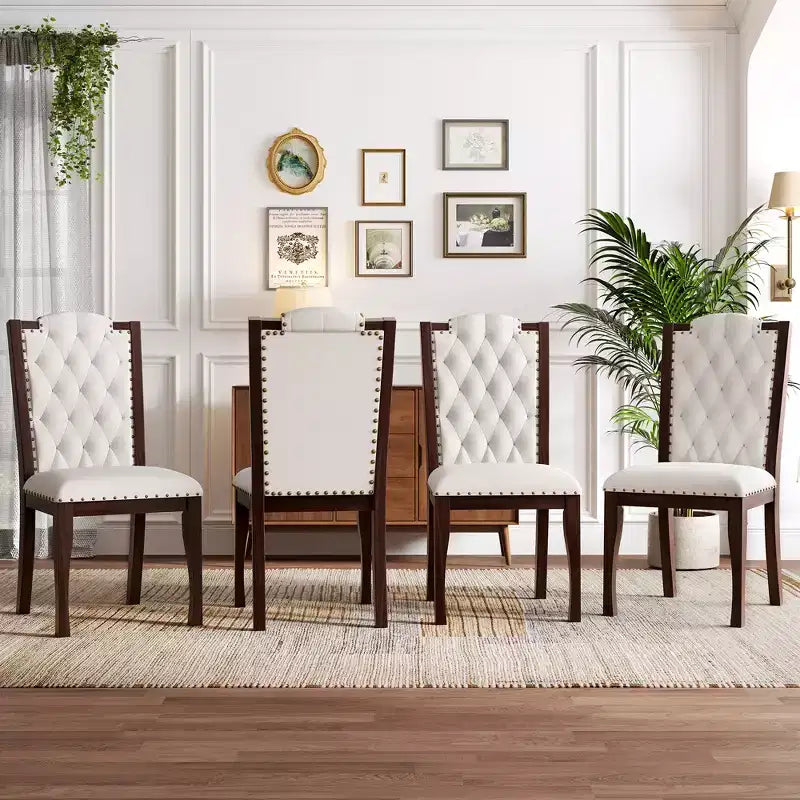 Chaises de salle à manger capitonnées GDFStudio Ziegler avec dossier haut capitonné à losanges et pieds en bois massif (lot de 4)