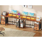 Bureau d'ordinateur rustique marron de 61 pouces avec station de charge, bureau de jeu réversible, lumières LED, classeur, support de moniteur, étagères de rangement, bureau à domicile