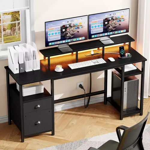 Bureau d'ordinateur noir de 61 pouces avec station de recharge, bureau de jeu réversible, lumières LED, armoire de classement, support d'écran, étagères de rangement, bureau à domicile