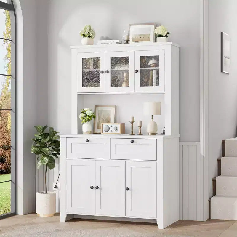 Armoire de cuisine haute de 66 po avec lumières DEL et station de recharge, armoire de rangement de cuisine, buffet de cuisine, bar à café avec tiroirs de rangement