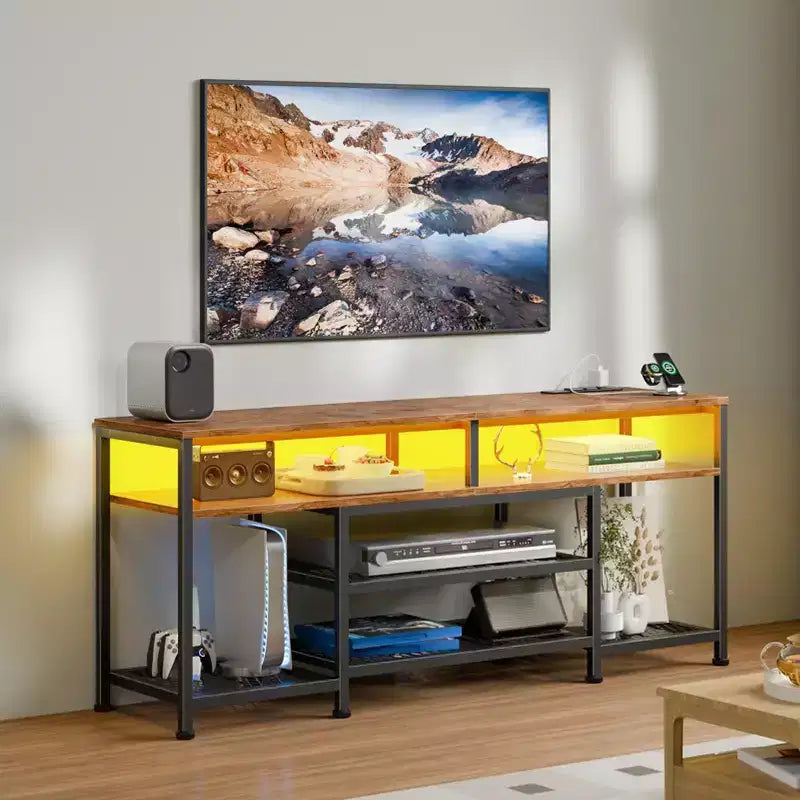 Meuble TV marron de 55 pouces avec station de charge, lumières LED, centre de divertissement pour téléviseurs jusqu'à 60 pouces, étagères de rangement pour salon et chambre à coucher