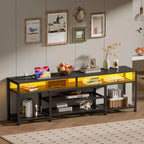 Meuble TV noir de 180 cm avec station de charge et lumières LED, meuble de divertissement pour TV jusqu'à 80 pouces, console multimédia de rangement, moderne pour salon ou chambre à coucher.