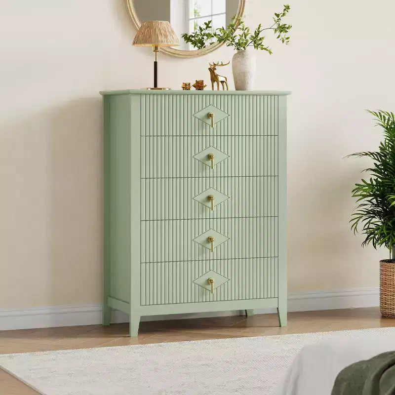 Commode à 5 tiroirs cannelés de 42,9 po de haut, commode en bois au design moderne ondulé avec poignées métalliques pour chambre et à coucher et salon