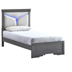 Lit double plateforme Passion Furniture Lorana en bois gris acier avec tête de lit lumineuse à LED