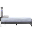 Lit double plateforme Passion Furniture Lorana en bois gris acier avec tête de lit lumineuse à LED