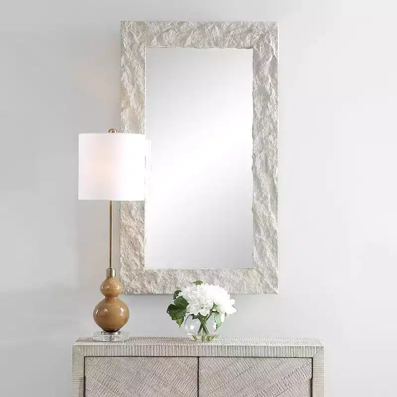 Miroir Mural Rectangulaire Uttermost Quarry Ivoire Vieilli 28 x 48