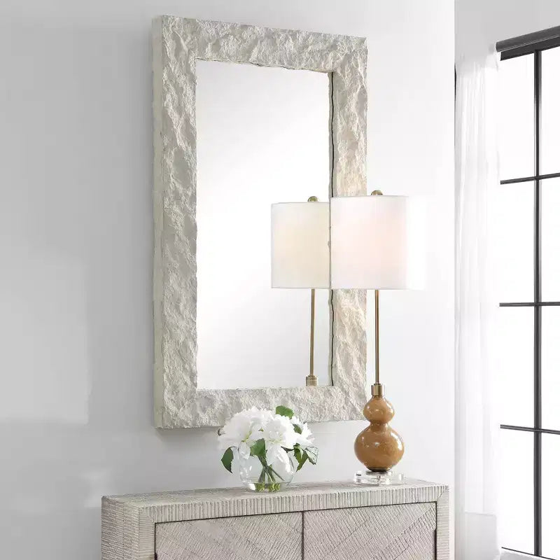 Miroir Mural Rectangulaire Uttermost Quarry Ivoire Vieilli 28 x 48