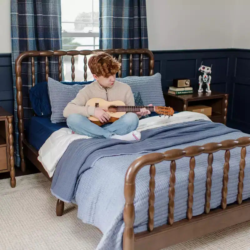 Lit Jenny Lind Grandeur Standard