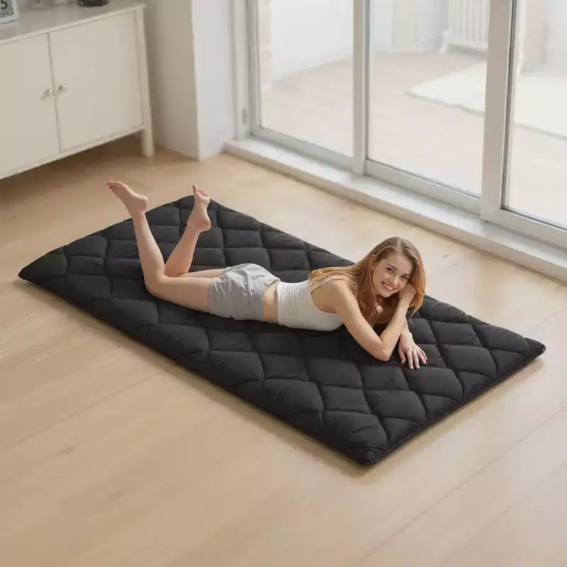 VEVOR Tapis Tatami Japonais, Matelas Tatami Japonais Pliable Taille Double, Matelas Futon avec Sac de Rangement, Tapis de Sol 9 Couches, 80 x 39 x 3,5 pouces, Noir