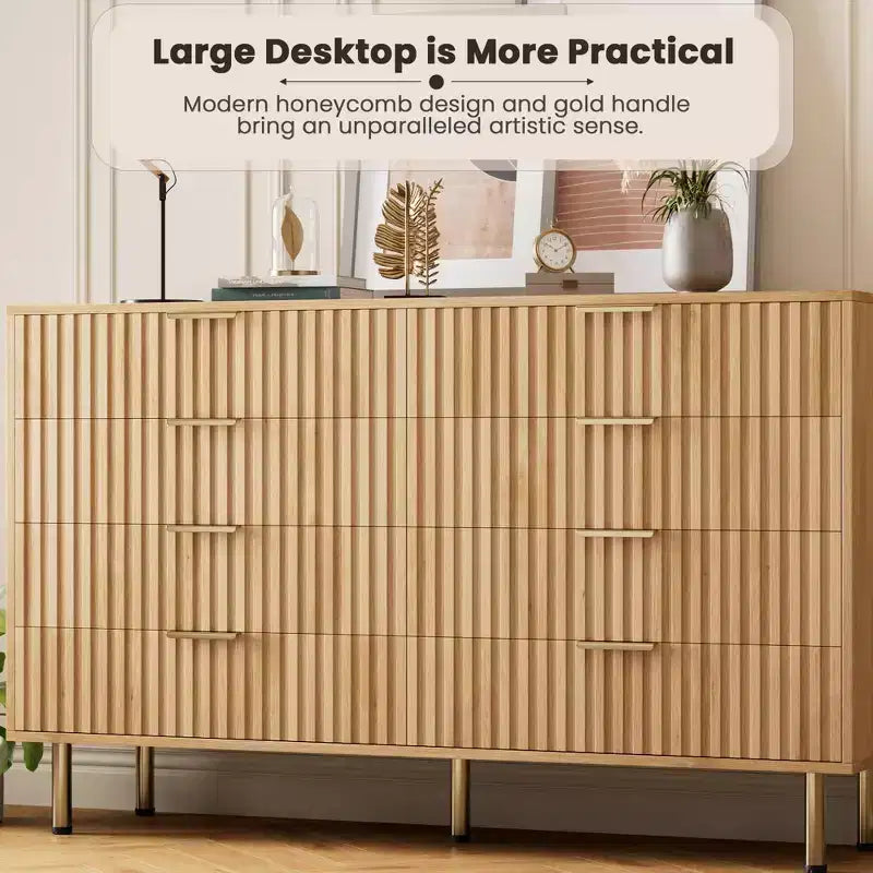 Commode 8 tiroirs pour chambre à coucher, 55 po de large, en bois moderne avec poignées en métal, design anti-basculement, organisateur de rangement robuste pour salon