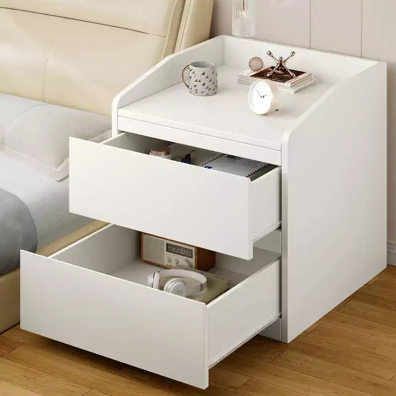 Table de chevet blanche moderne avec 2 tiroirs, design incurvé et sans poignée pour salon ou chambre à coucher