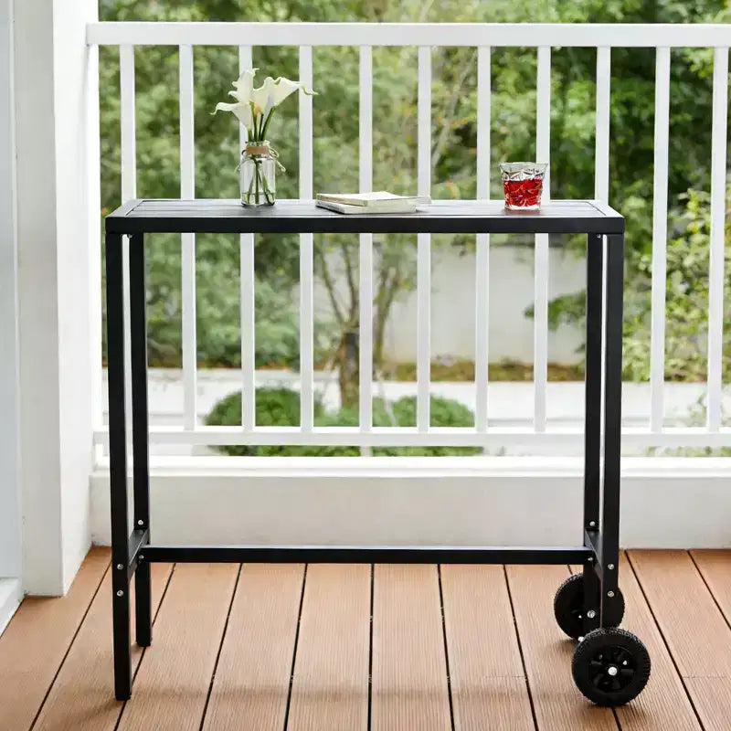 Table de bar mobile d'extérieur avec roues, plateau en métal étanche, pieds réglables, hauteur de comptoir robuste pour patio, jardin, bord de piscine, Noir, 39 pouces