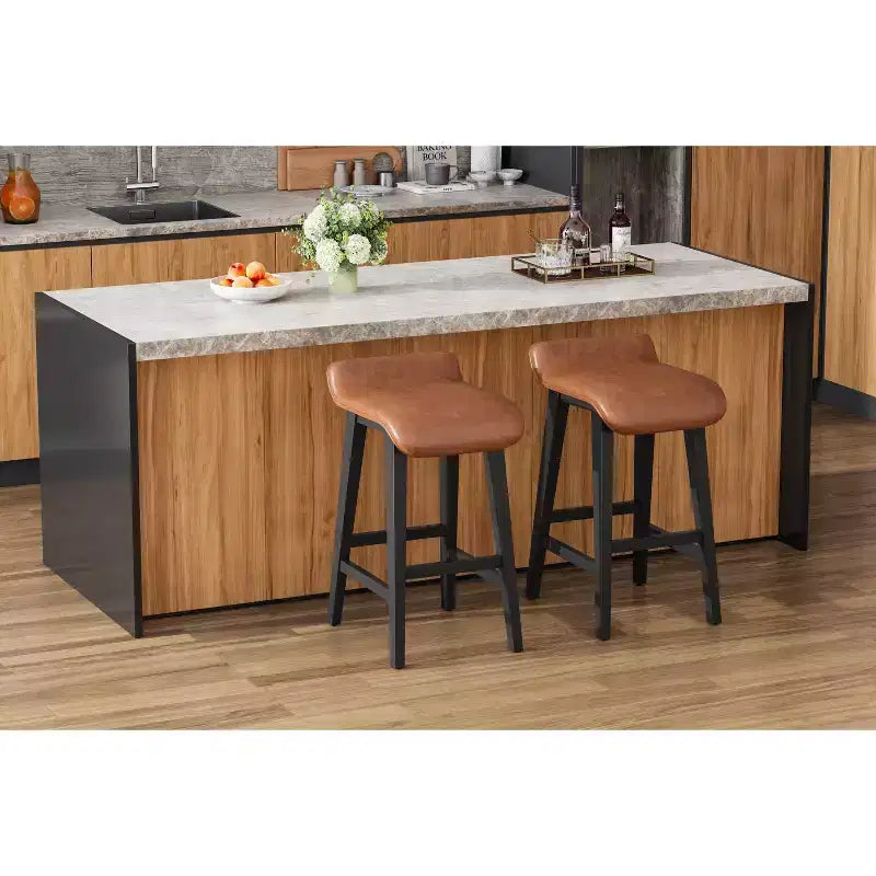 Lot de 2 tabourets de bar modernes et confortables de 66,5 cm, hauteur comptoir, dossier bas rembourré, [Détail du siège], pieds en bois, repose-pieds