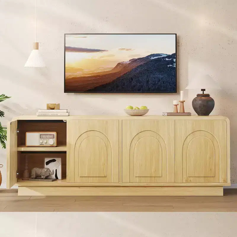 Meuble TV Bestier 63" pour téléviseurs 55/60/65 pouces, console TV 70" avec 2 portes et rangement ouvert, table console basse/moyenne cannelée
