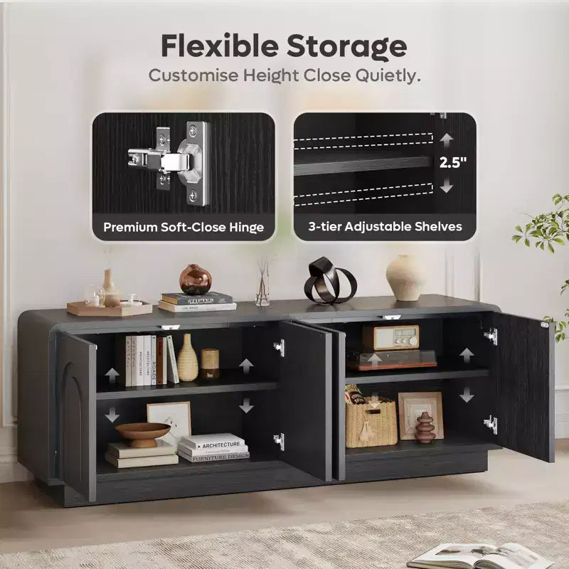 Meuble TV Bestier 63" pour téléviseurs 55/60/65 pouces, console TV 70" avec 2 portes et rangement ouvert, table console basse/moyenne cannelée