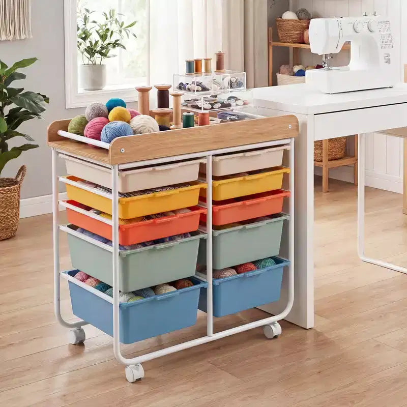 Costway Chariot de Rangement d'Art et d'Artisanat à 10 Tiroirs avec Plateau en Bois, Roues Verrouillables, Cadre et Poignées en Métal Naturel + Macaron/Blanc