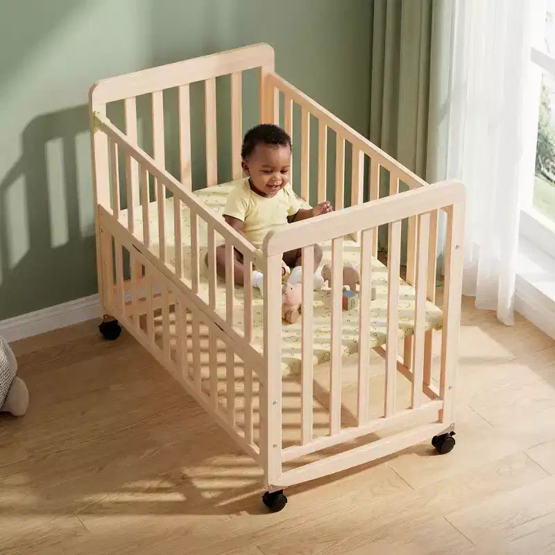 GDFStudio Dublin 3-in-1 Convertible Bedside Crib with Solid Pine Frame and Wheels