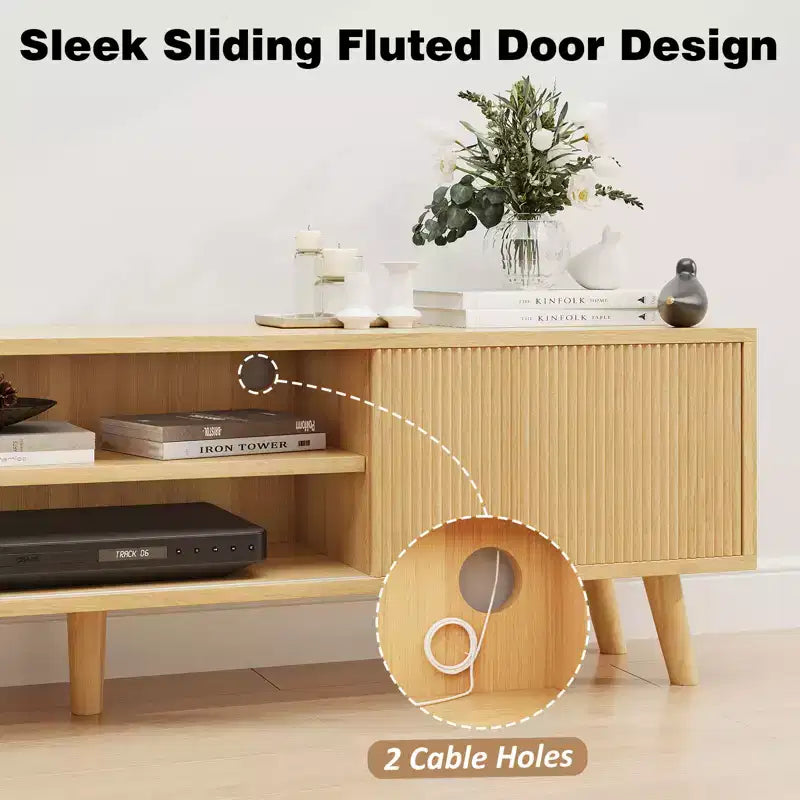 Meuble TV GDFStudio Avalon en bois avec ondulations cannelées pour téléviseurs jusqu'à 70 pouces