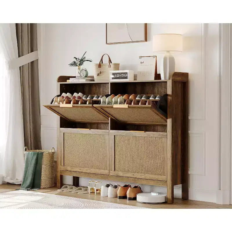 Meuble à chaussures en rotin style ferme, organisateur de chaussures bohème de 120 cm avec 4 tiroirs basculants, étagère à chaussures étroite autoportante pour entrée, marron