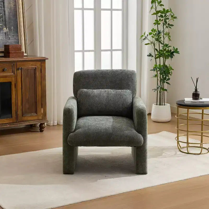Chaise d'appoint rembourrée en chenille Nova GDFStudio