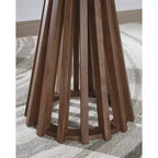 Table d'appoint ronde Kallari de Signature Design by Ashley, finition bicolore brun chaud et noir