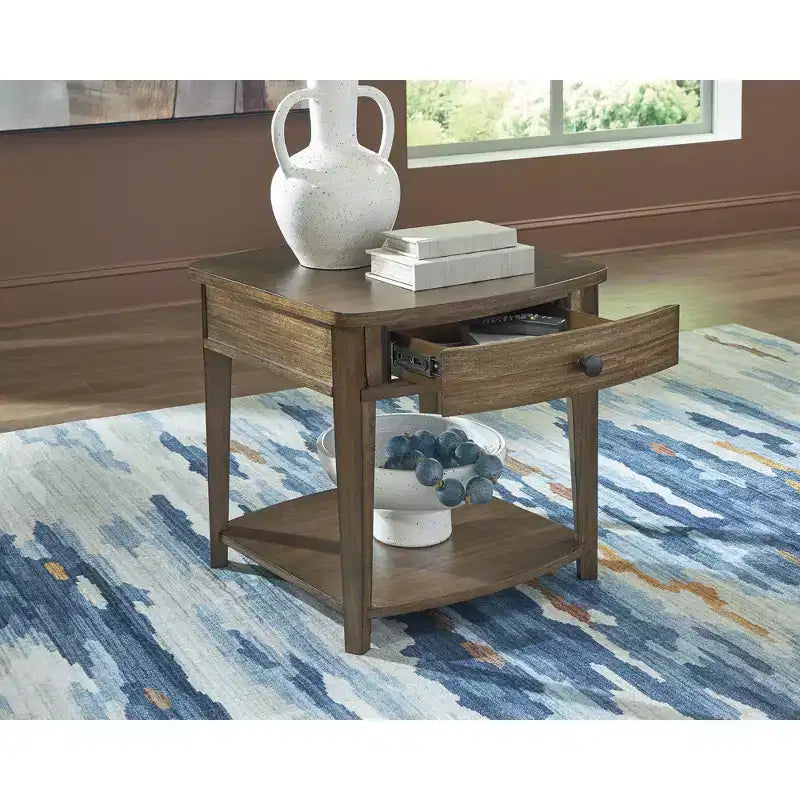 Table d'appoint rectangulaire Signature Design by Ashley Burkbyer avec tiroir et étagère inférieure, finition marron