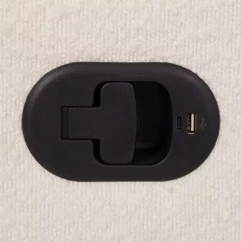 Fauteuil inclinable manuel Flash Furniture Cash avec pivotement à 270 degrés, ports de chargement USB/USB-C, parfait pour le salon ou la chambre d'enfant