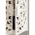Armoire murale en bois sculpté Saanvi de Kate et Laurel, 22x7x28 blanc