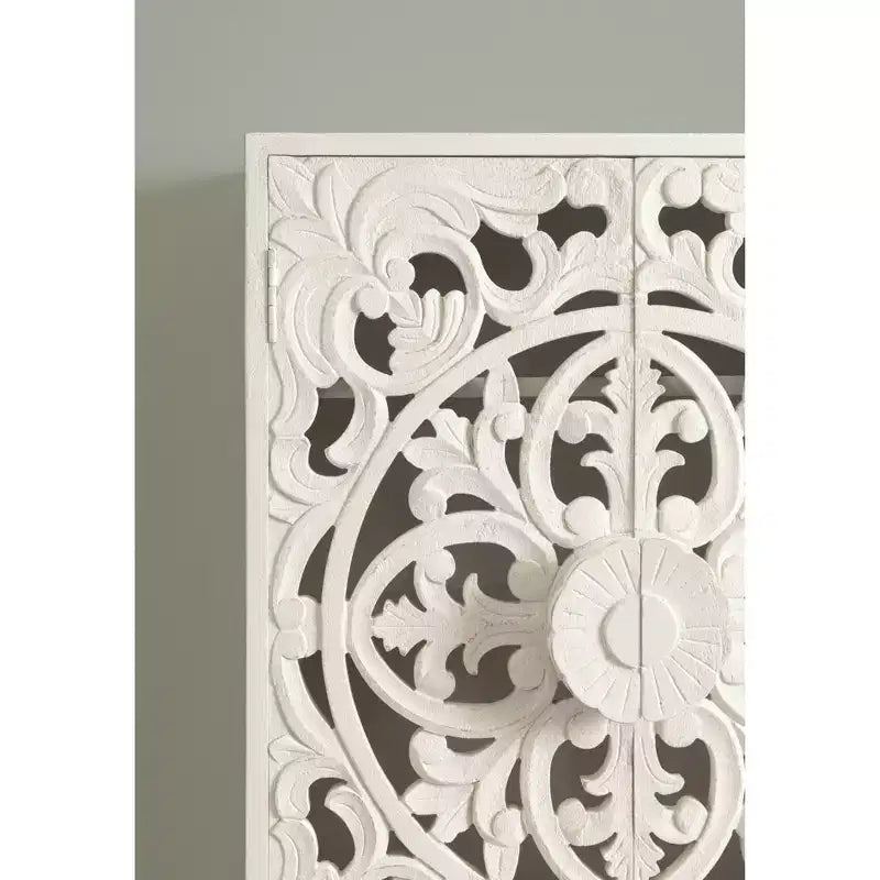 Armoire murale en bois sculpté Saanvi de Kate et Laurel, 22x7x28 blanc