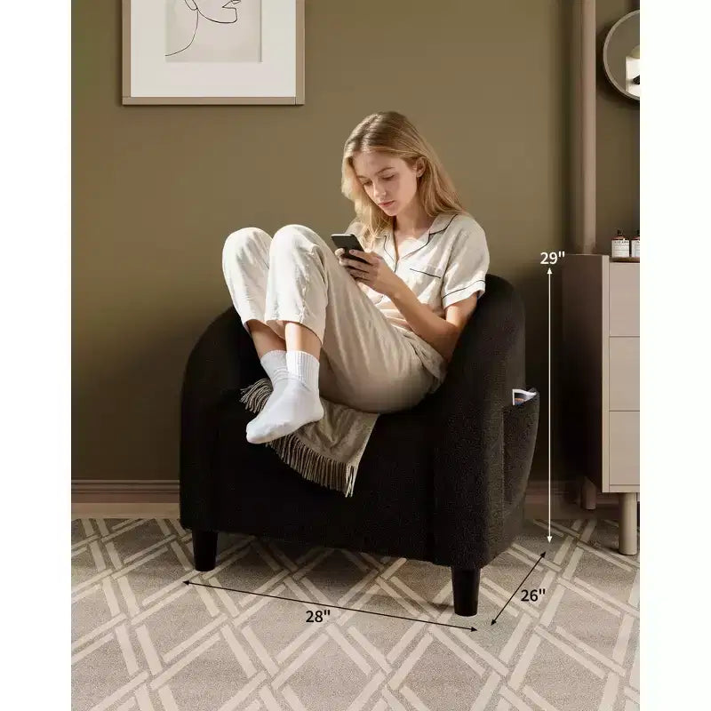 Fauteuil d'appoint moderne confortable, fauteuil simple rembourré doux avec dossier arrondi et pieds robustes, fauteuil de salon pour le salon et la chambre à coucher