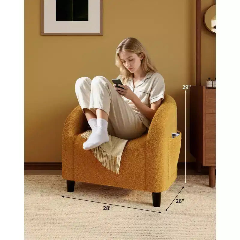 Fauteuil d'appoint moderne confortable, fauteuil simple rembourré doux avec dossier arrondi et pieds robustes, fauteuil de salon pour le salon et la chambre à coucher