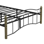 Lit plateforme Whisen entièrement métallique avec tête de lit ondulée, pied de lit géométrique, embouts classiques, barre centrale, montage facile - Noir et or